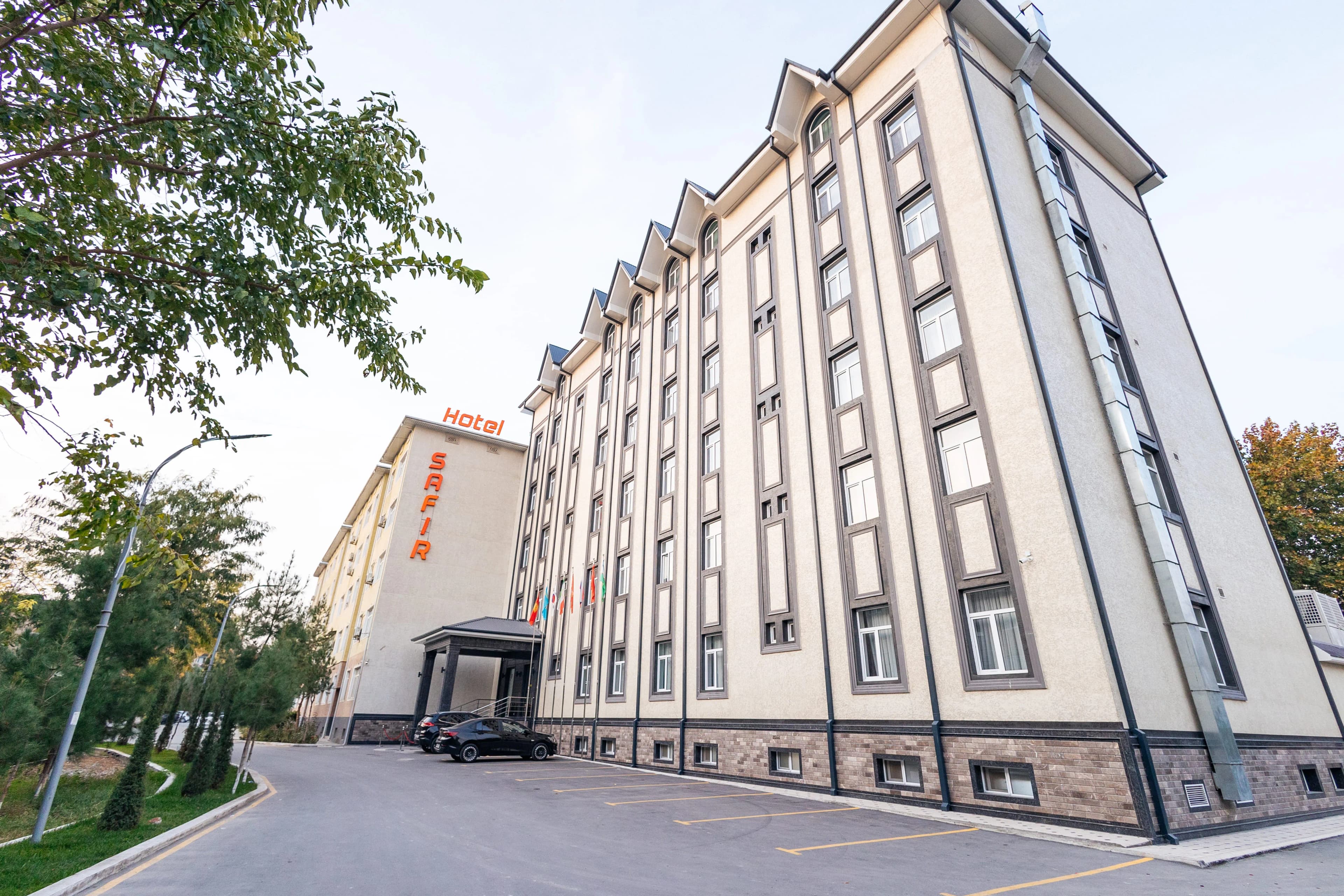 Safir Hotel